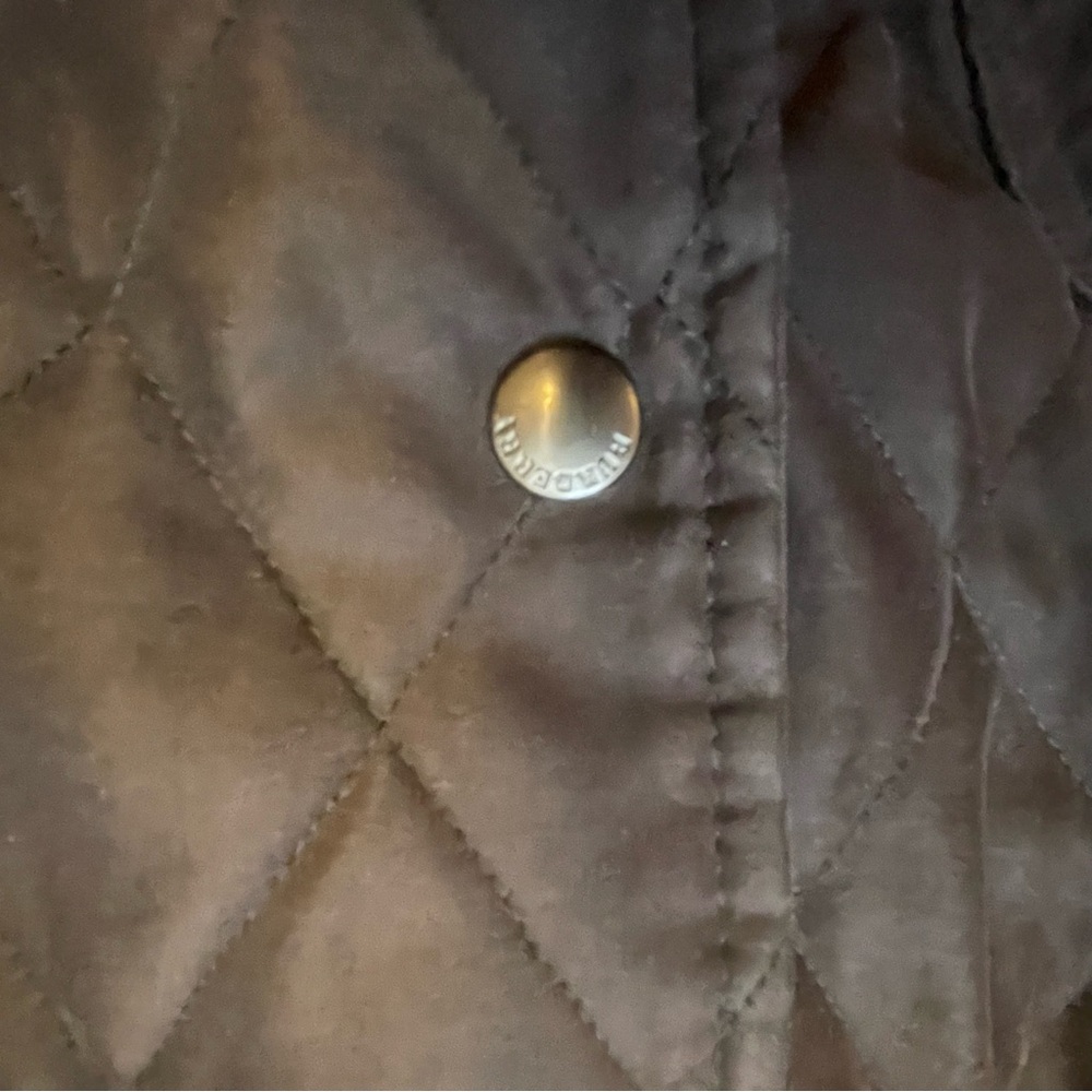Burberry Black Quilted Jacket - Picture 11 of 11